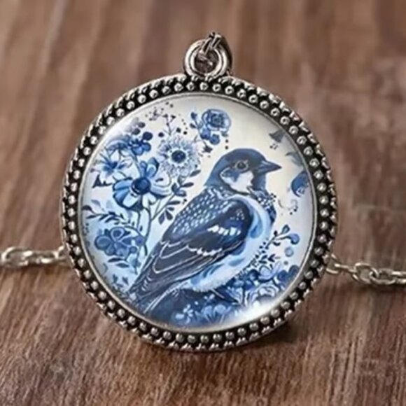 Independent Jewelry - Silver Mosaic Style BLUE BIRD Pendant Necklace